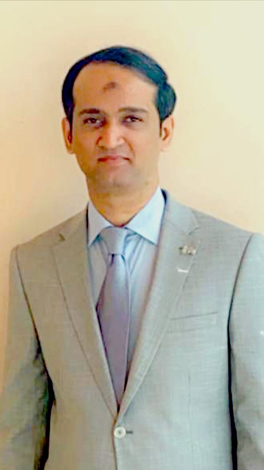 Self-Contained Embedded Designs of Microcontroller