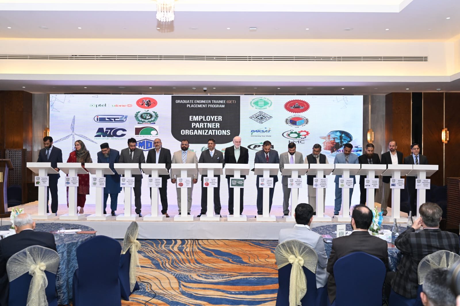 PEC Signs MoUs with 14 Organizations for Graduate Engineer Trainee Program