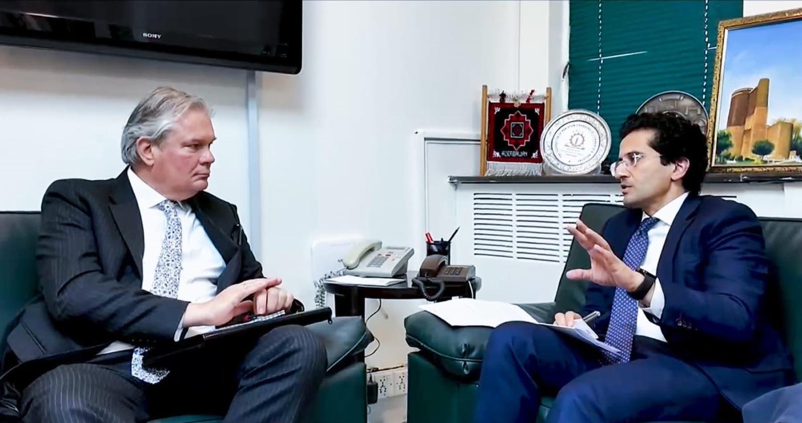 Pakistan, Netherlands Explore Expanded Energy Cooperation